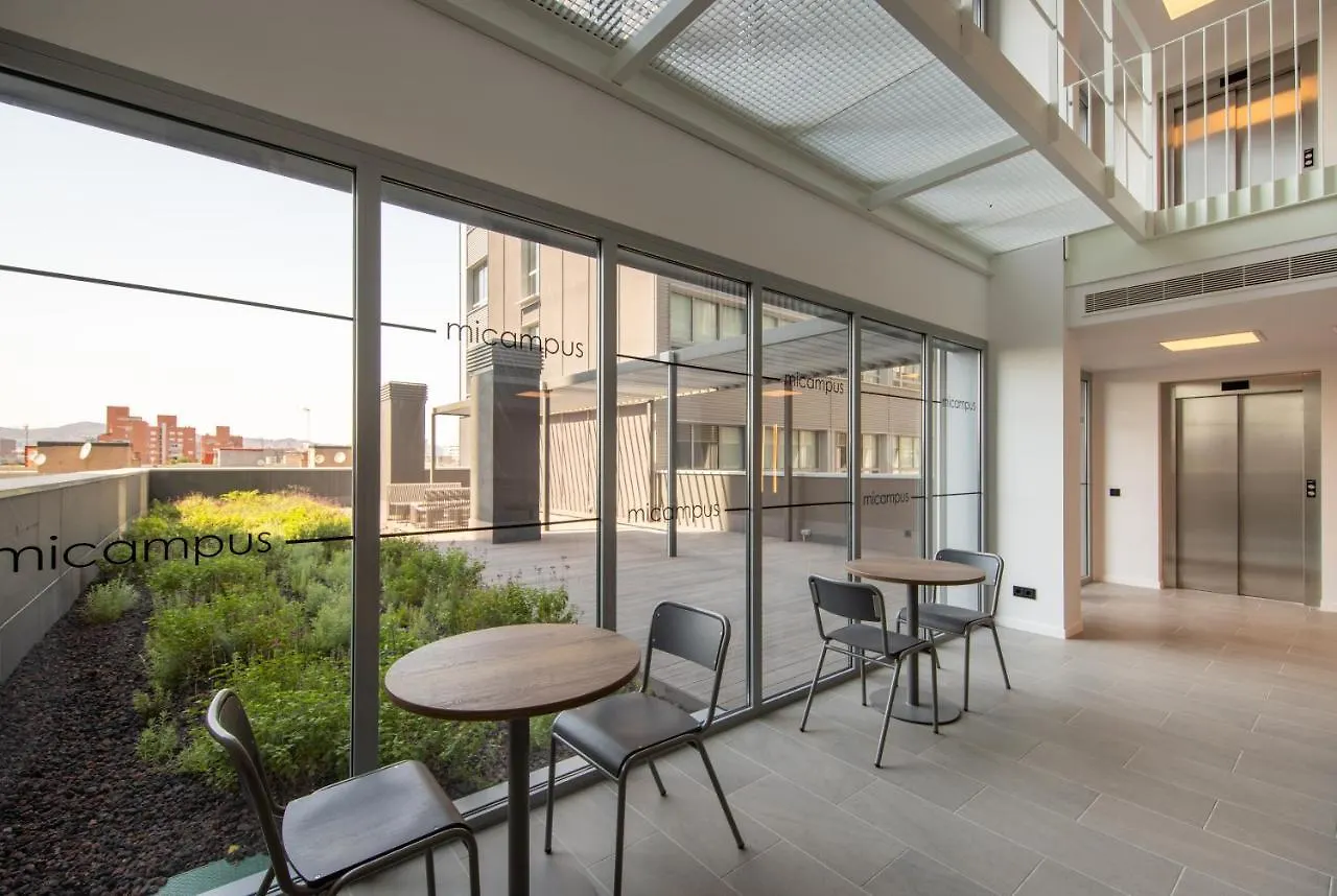 Micampus Barcelona Student Residence 0*,  西班牙